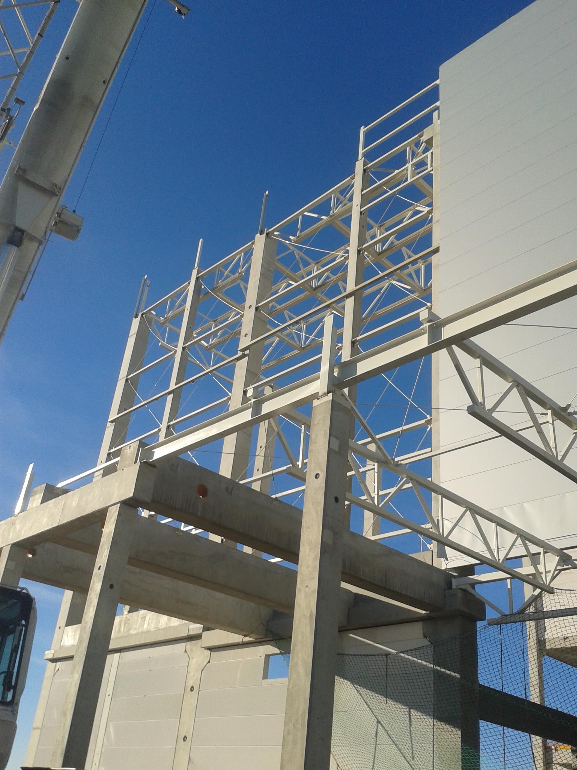 Konstrucja stalowa hali przemysłowej